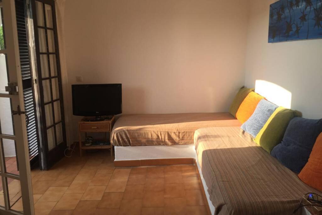 Acogedor Apartamento En Son Parc, A 5 Min De Playa Apartment Bagian luar foto