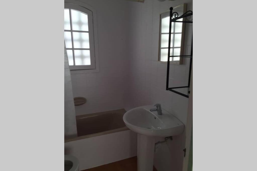 Acogedor Apartamento En Son Parc, A 5 Min De Playa Apartment Bagian luar foto